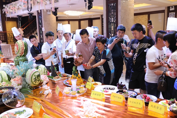 广东莫夫子餐饮有限公司，传承美食，铸就品牌辉煌